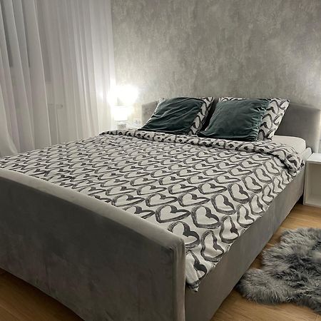 Apartman Ema Banja Luka Extérieur photo