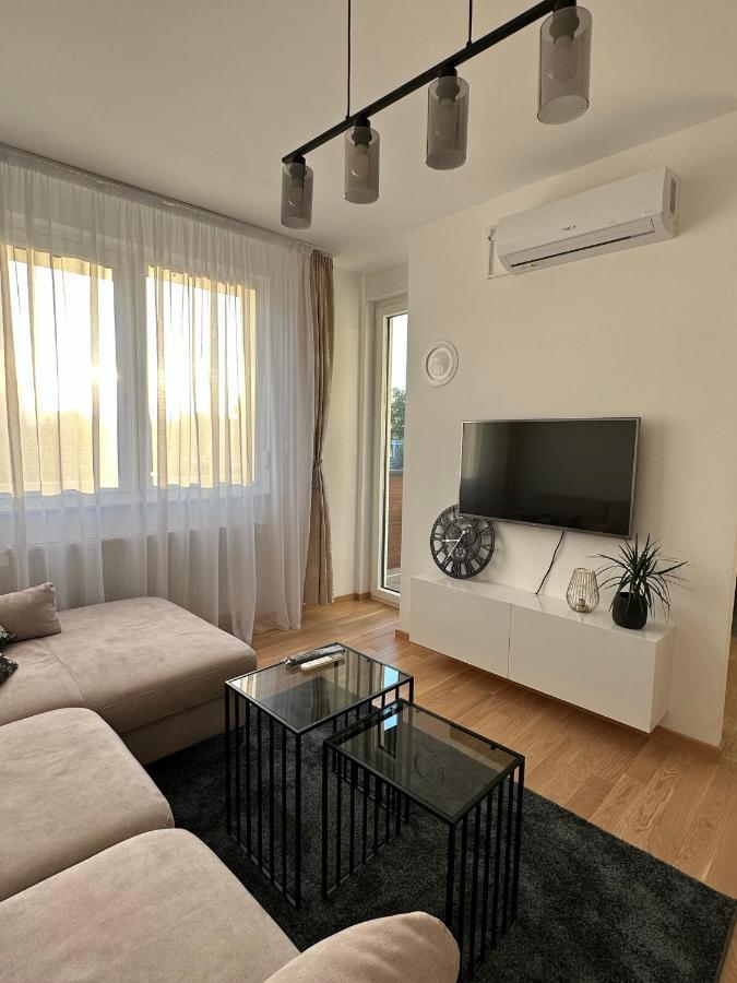 Apartman Ema Banja Luka Extérieur photo